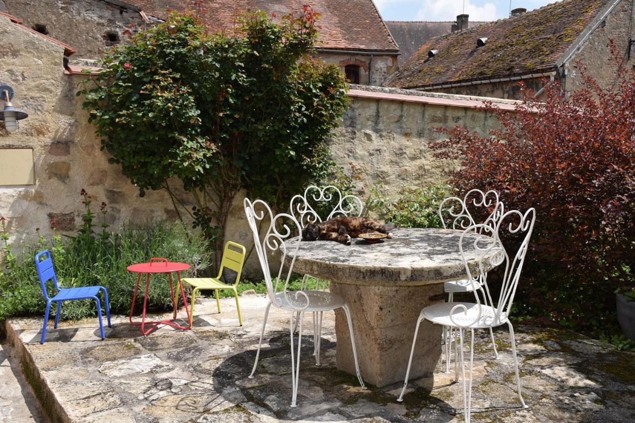 Le gîte clos Monade Souvigny Exterior foto
